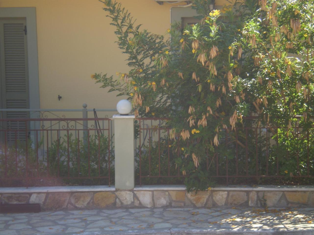 Evangelia Agia Efimia Exterior photo